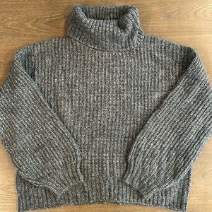 Old Navy Chunky Knit Turtleneck
